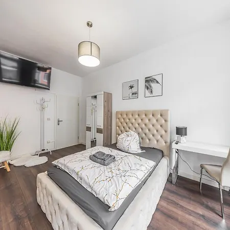 Moderne Single Hauptbahnhof * Галль