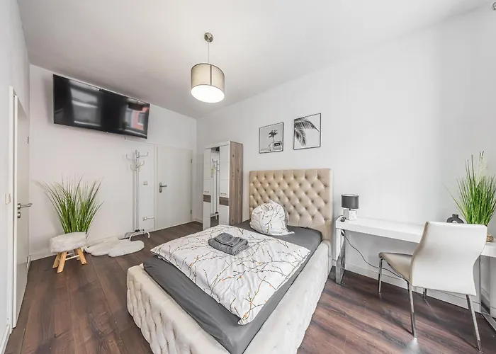 Moderne Single Hauptbahnhof * Halle (Saale)